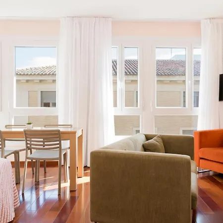 Sabinas El Pilar Apartmán Zaragoza