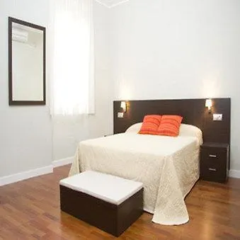 Sabinas El Pilar Apartman *